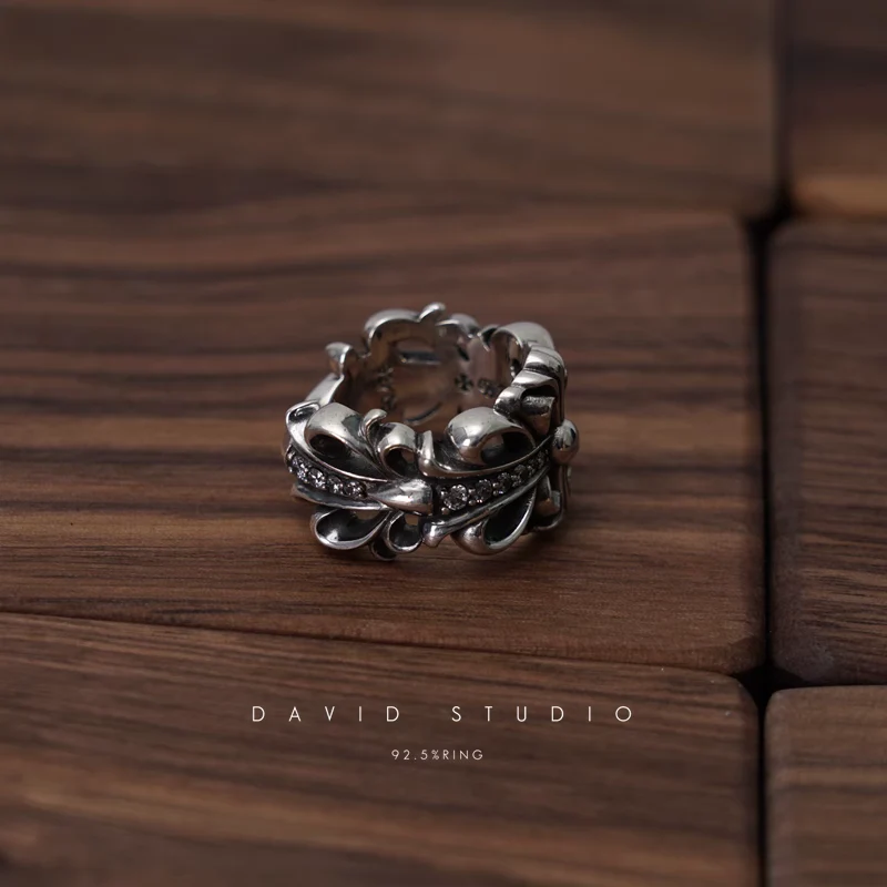 CHROME HEARTS DOUBLE FLORAL RING WITH WHITE DIAMONDS