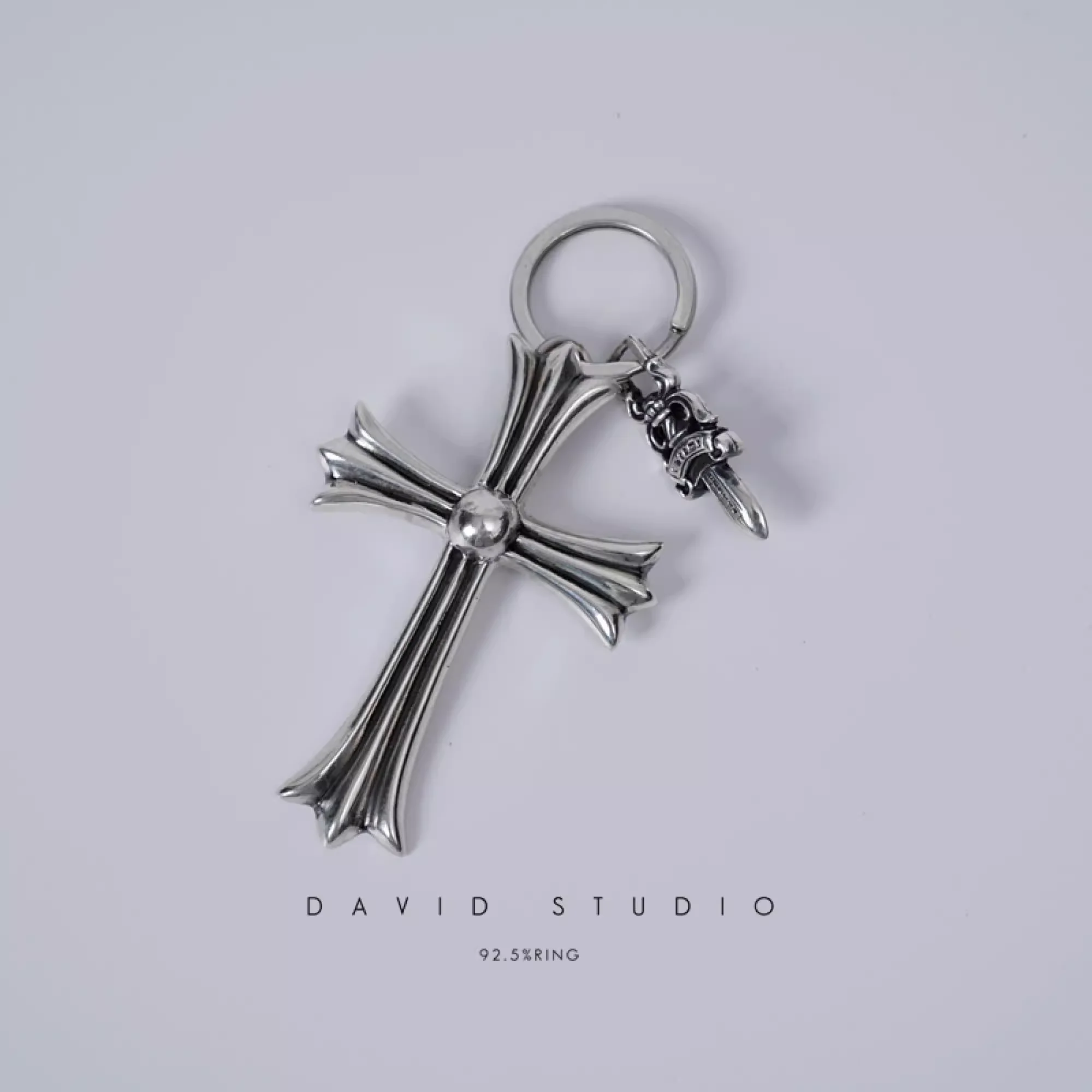 CHROME HEARTS CROSS AND DAGGER KEY RING