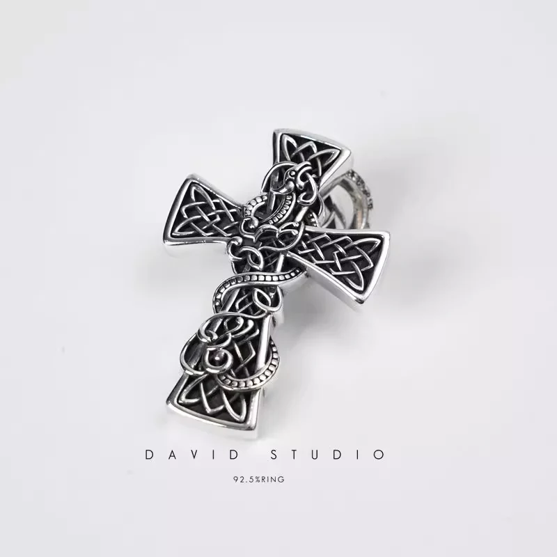 CHROME HEARTS CELTIC CROSS PENDANT