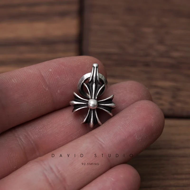 CHROME HEARTS CH PLUS CHARM
