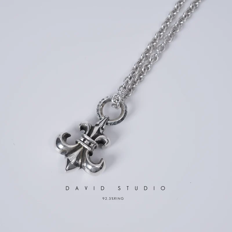 CHROME HEARTS BS FLEUR CHARM – ROLL CHAIN