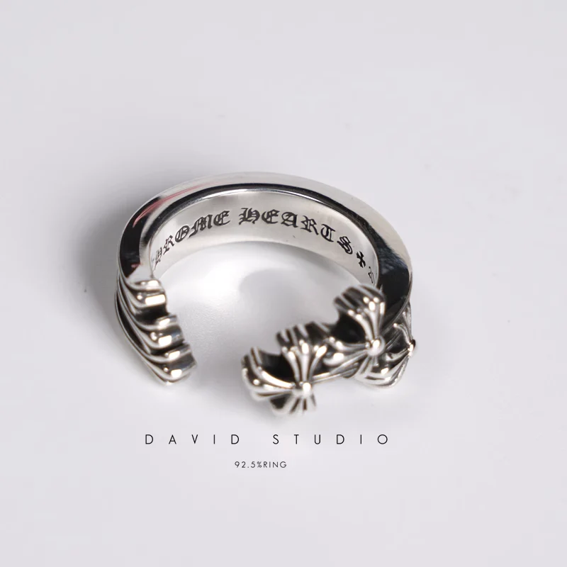 CHROME HEARTS CEMETERY HOOP RING