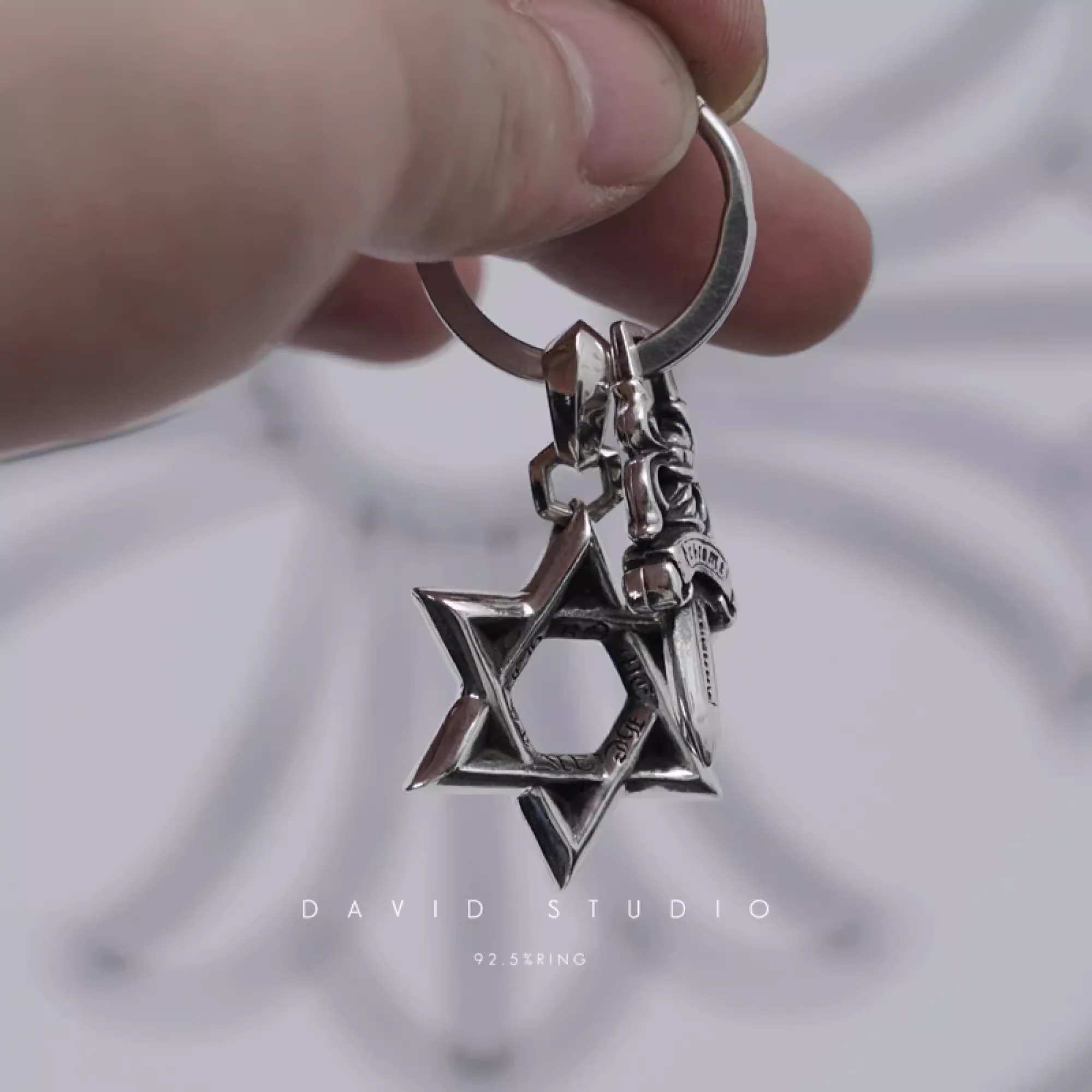 CHROME HEARTS STAR OF DAVID AND DAGGER KEY RING