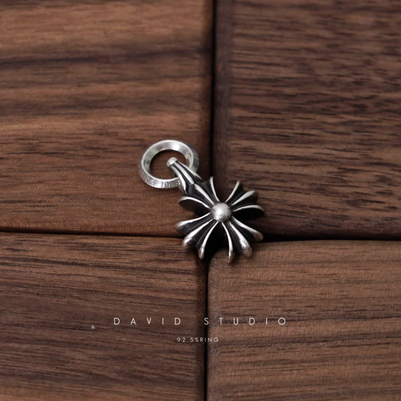 CHROME HEARTS CH PLUS CHARM