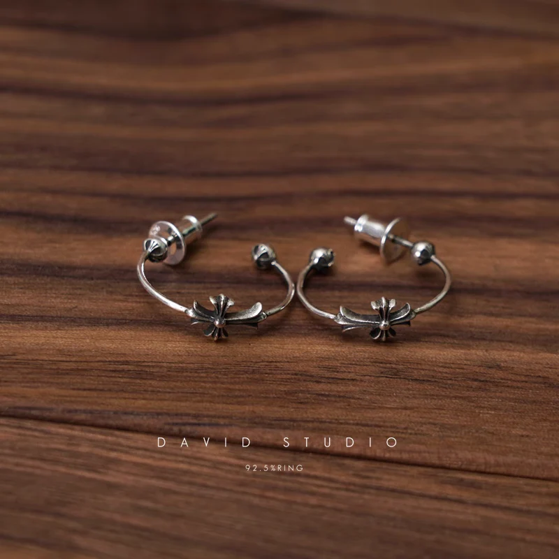 CHROME HEARTS SKINNY BANGLE BABYFAT EARRING