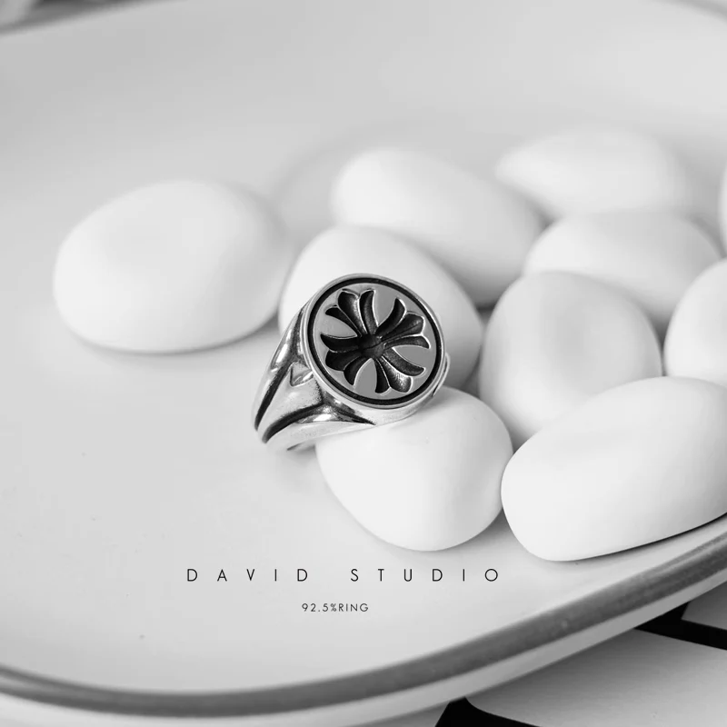 CHROME HEARTS CH PLUS CONCAVE SIGNET RING