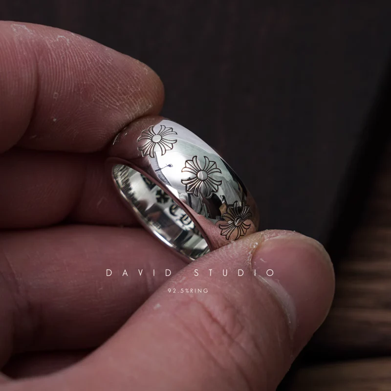 CHROME HEARTS ETCHED PLUS BAND RING