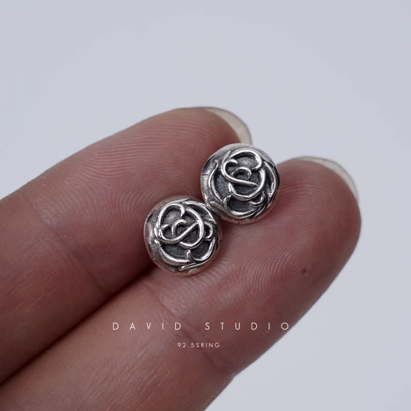CHROME HEARTS ETERNITY VINE EARRINGS