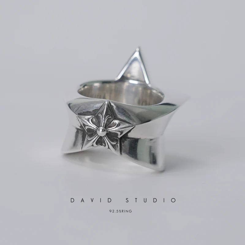 CHROME HEARTS LARGE STAR RING