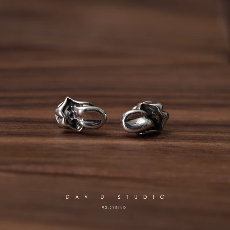 CHROME HEARTS LIP AND TONGUE EARRING