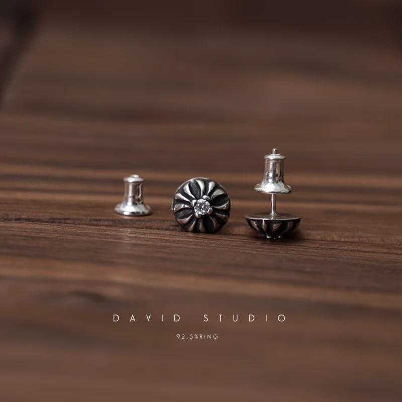 CHROME HEARTS CROSS BALL STUD WITH DIAMOND