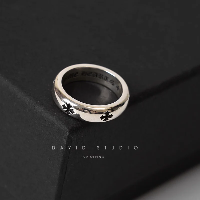 CHROME HEARTS CH PLUS BAND RING