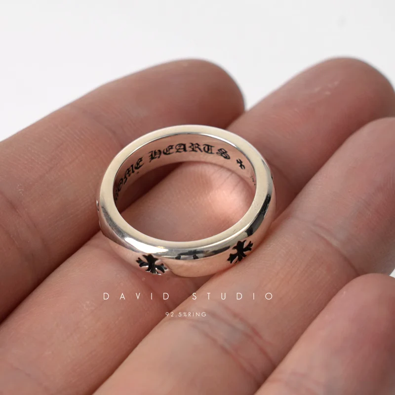 CHROME HEARTS CH PLUS BAND RING