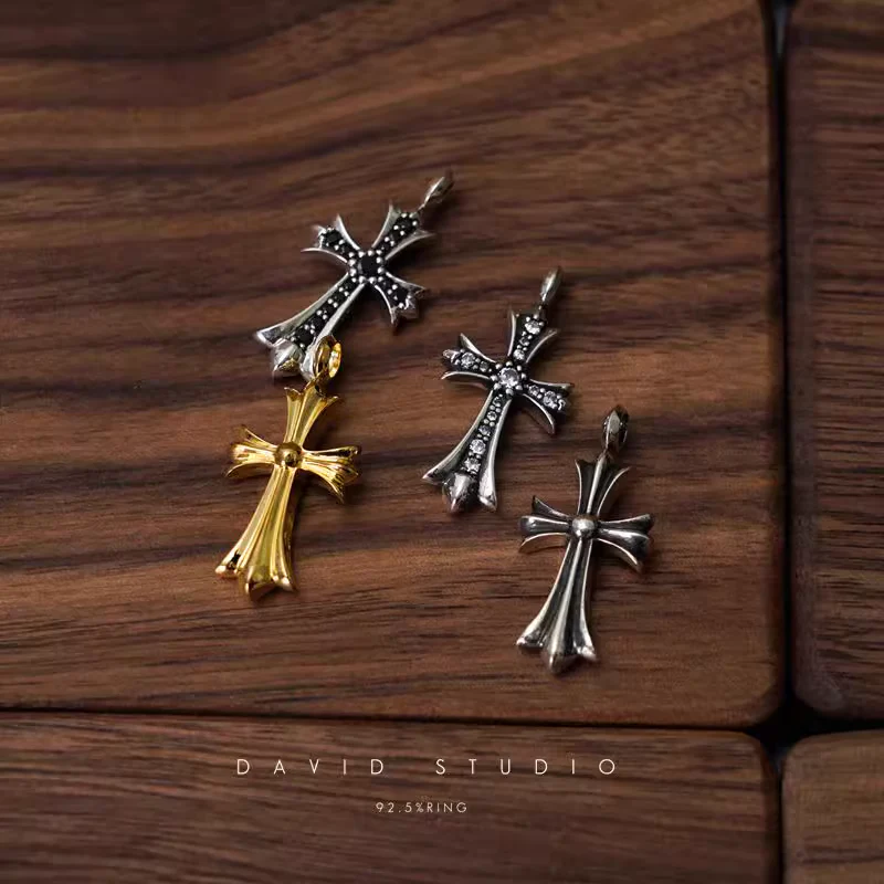CHROME HEARTS SMALL CROSS CHARM WITH DIAMONDS