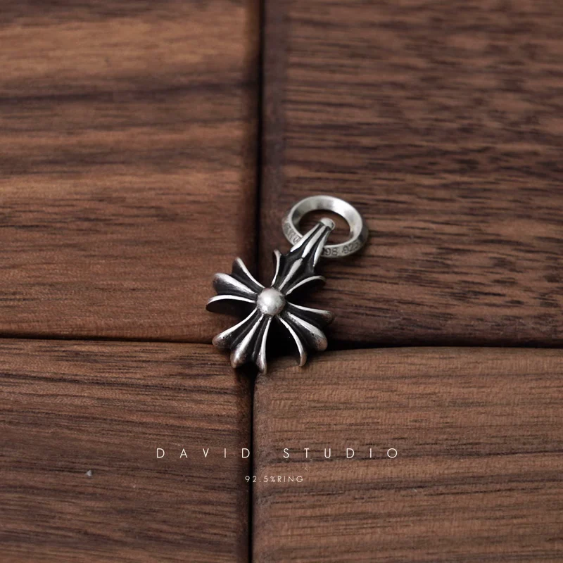 CHROME HEARTS CH PLUS CHARM