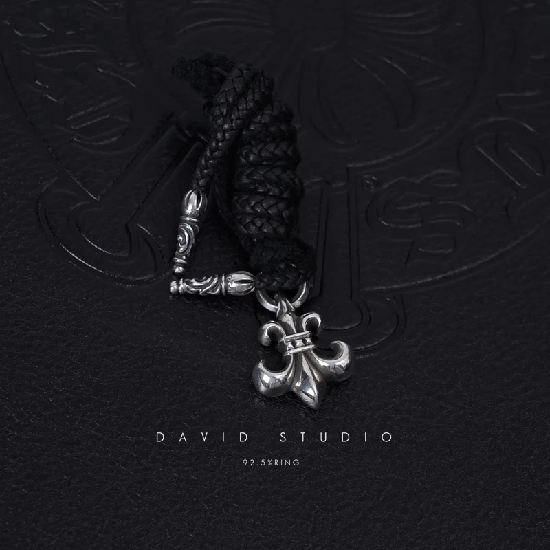 CHROME HEARTS BS FLEUR CHARM – LEATHER BRAID
