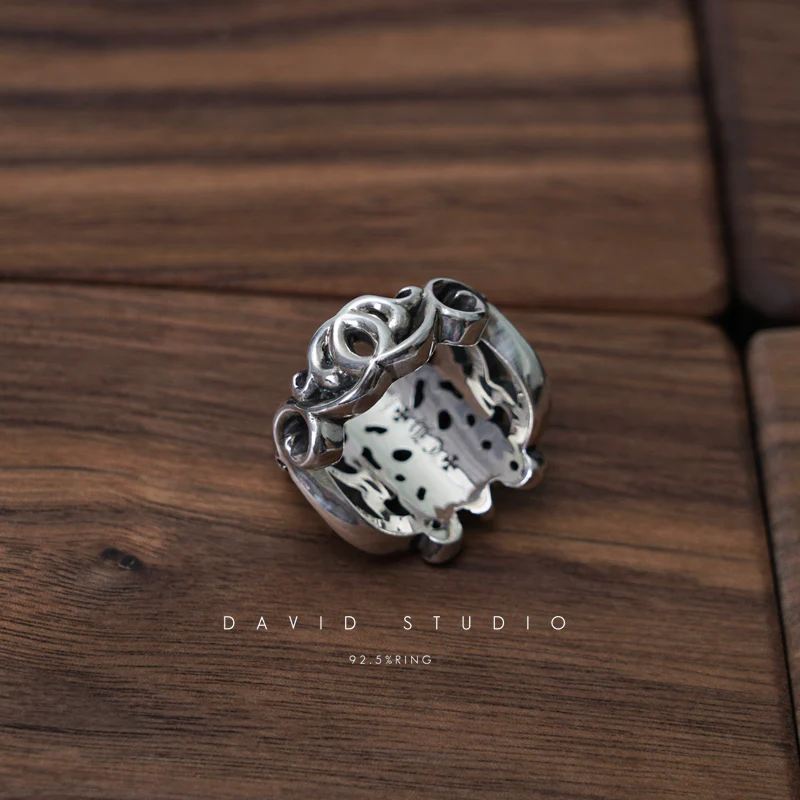 CHROME HEARTS BUTTERFLY FLORAL CROSS RING