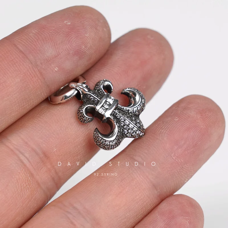 CHROME HEARTS BS FLEUR CHARM WITH DIAMOND