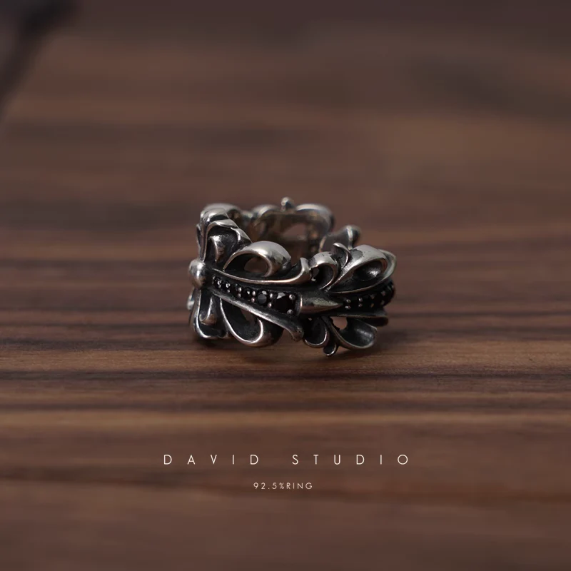CHROME HEARTS DOUBLE FLORAL RING WITH BLACK DIAMONDS