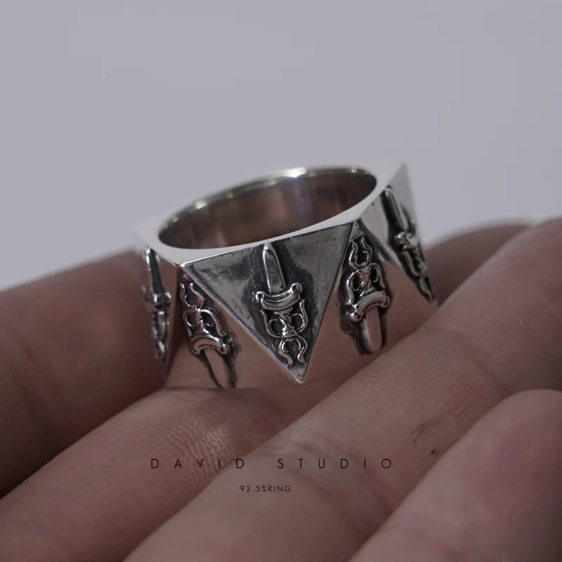 DAGGER PENTAGON RING