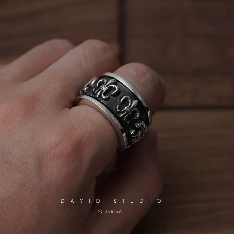 CHROME HEARTS BS FLEUR SPINNER RING
