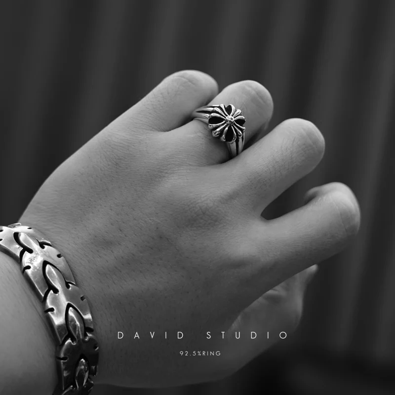 CHROME HEARTS CH PLUS SIGNET RING