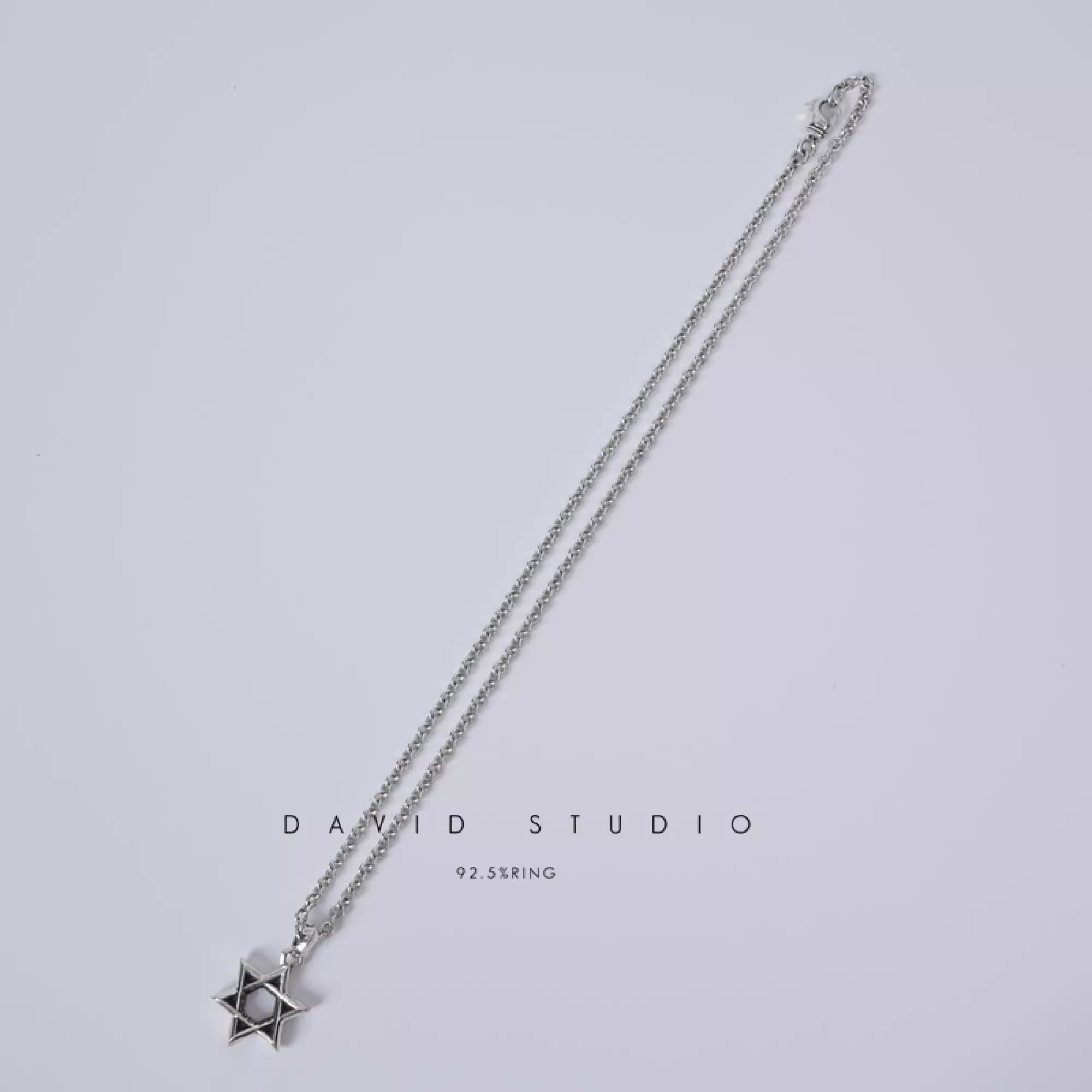 SMALL STAR OF DAVID PENDANT – ROLL CHAIN
