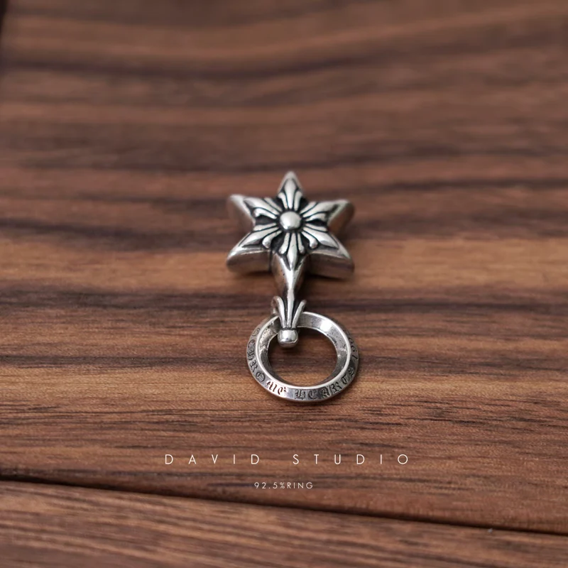CHROME HEARTS STAR CHARM