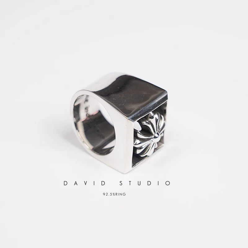 CHROME HEARTS SQUARE CH PLUS RING