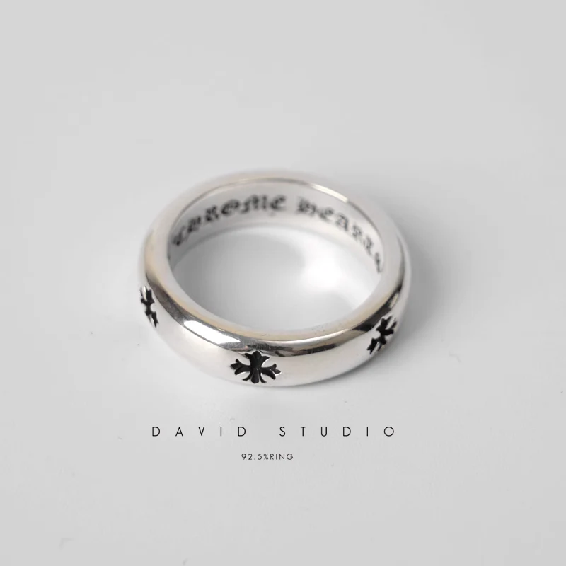 CHROME HEARTS CH PLUS BAND RING