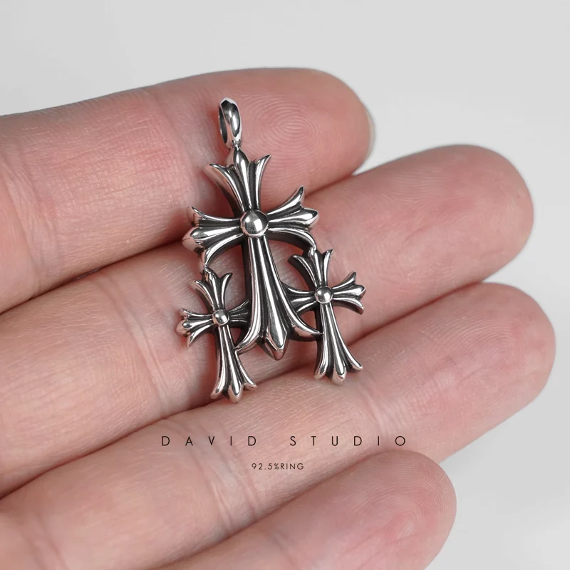 CHROME HEARTS CEMETERY CUT OUT PENDANT