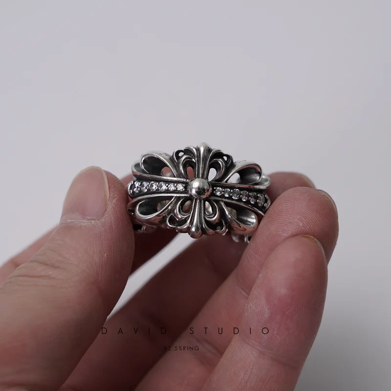 CHROME HEARTS DOUBLE FLORAL RING WITH WHITE DIAMONDS
