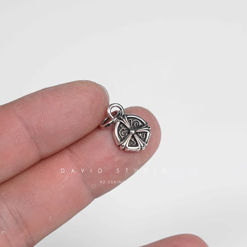 CHROME HEARTS CH PLUS VINE CHARM