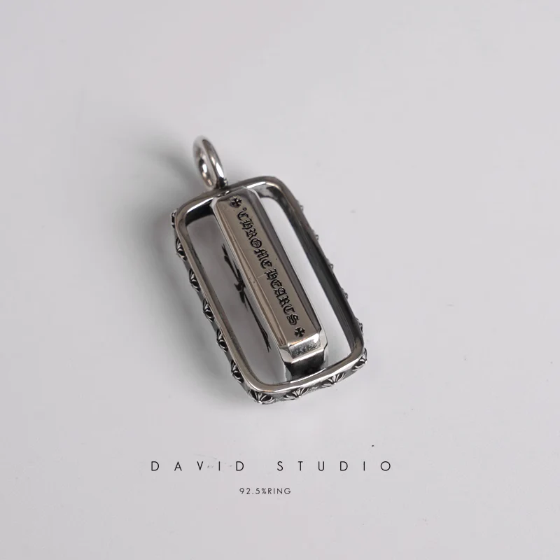 DOUBLE SPINNER PENDANT