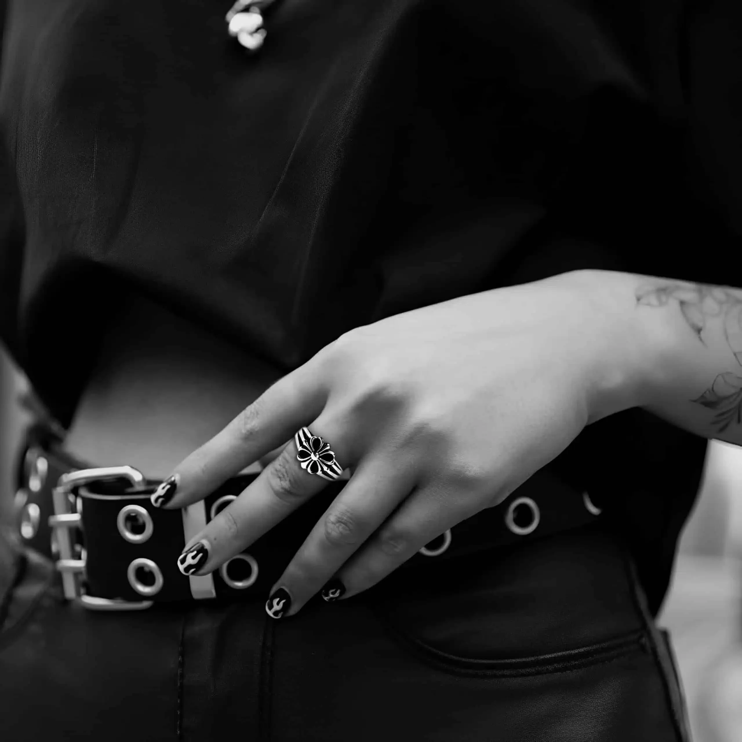 CHROME HEARTS CH PLUS SIGNET RING