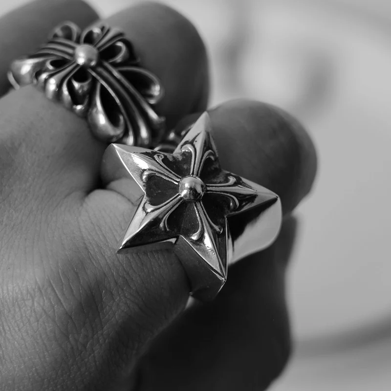 CHROME HEARTS LARGE STAR RING