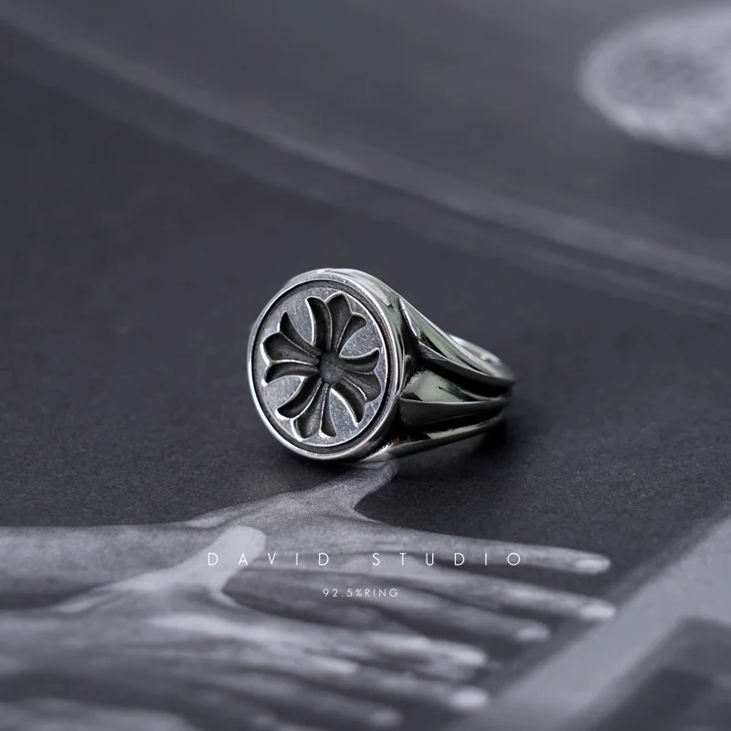 CHROME HEARTS CH PLUS CONCAVE SIGNET RING