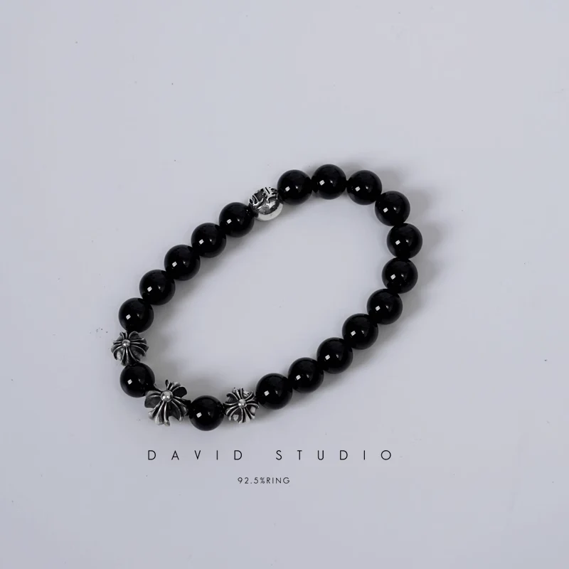 ONYX BEAD BRACELET 8MM (4 SILVER BEADS)