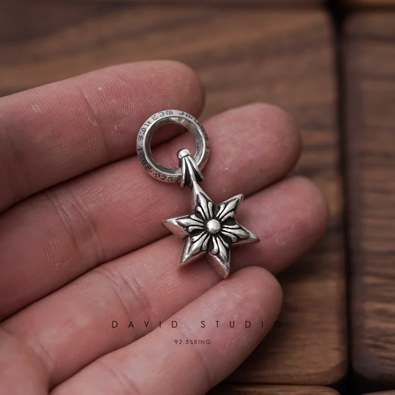 CHROME HEARTS STAR CHARM
