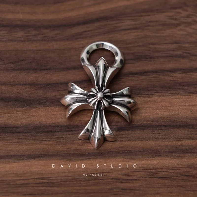CHROME HEARTS DOUBLE PLUS CHARM