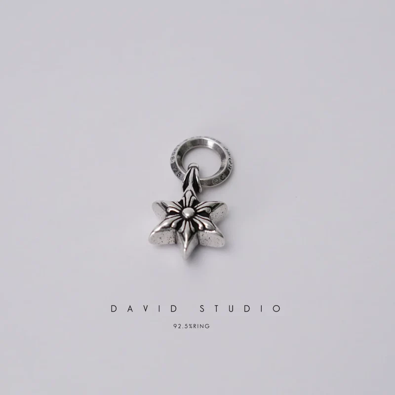 CHROME HEARTS STAR CHARM