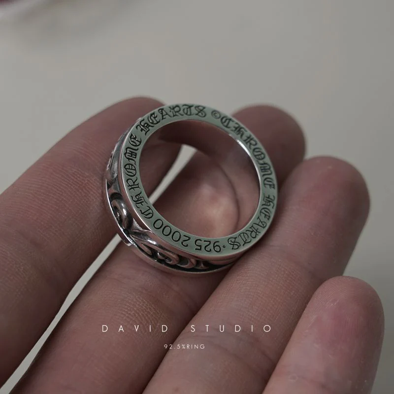CHROME HEARTS SCROLL SPINNER RING