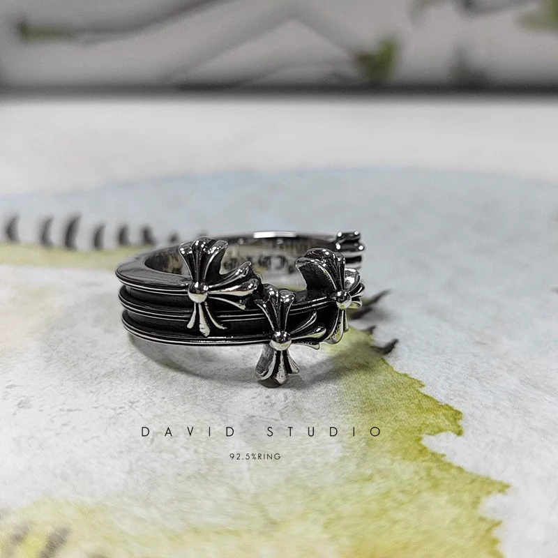 CHROME HEARTS CEMETERY HOOP RING