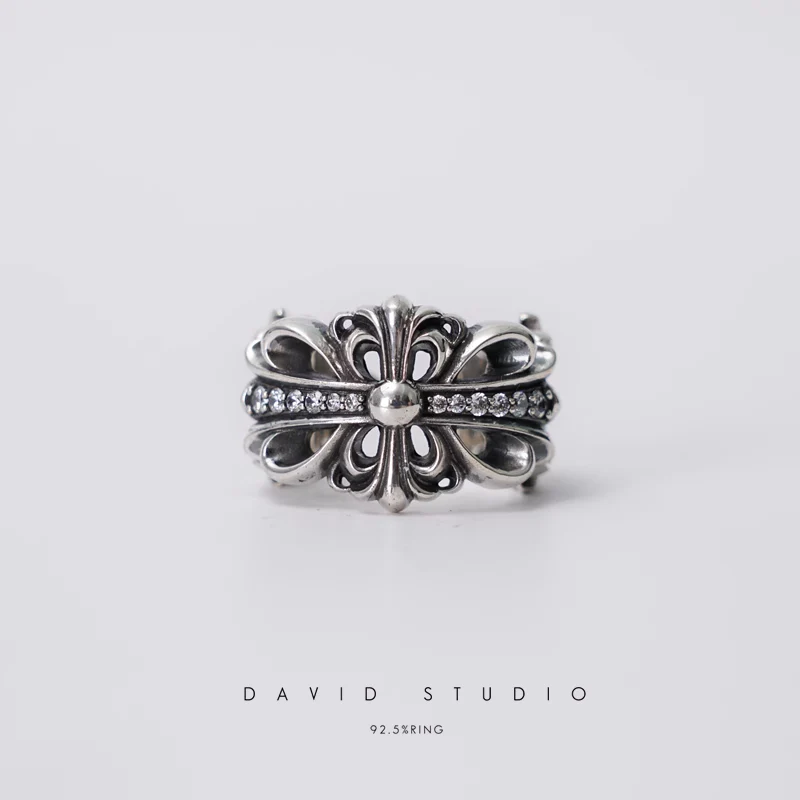 CHROME HEARTS DOUBLE FLORAL RING WITH WHITE DIAMONDS