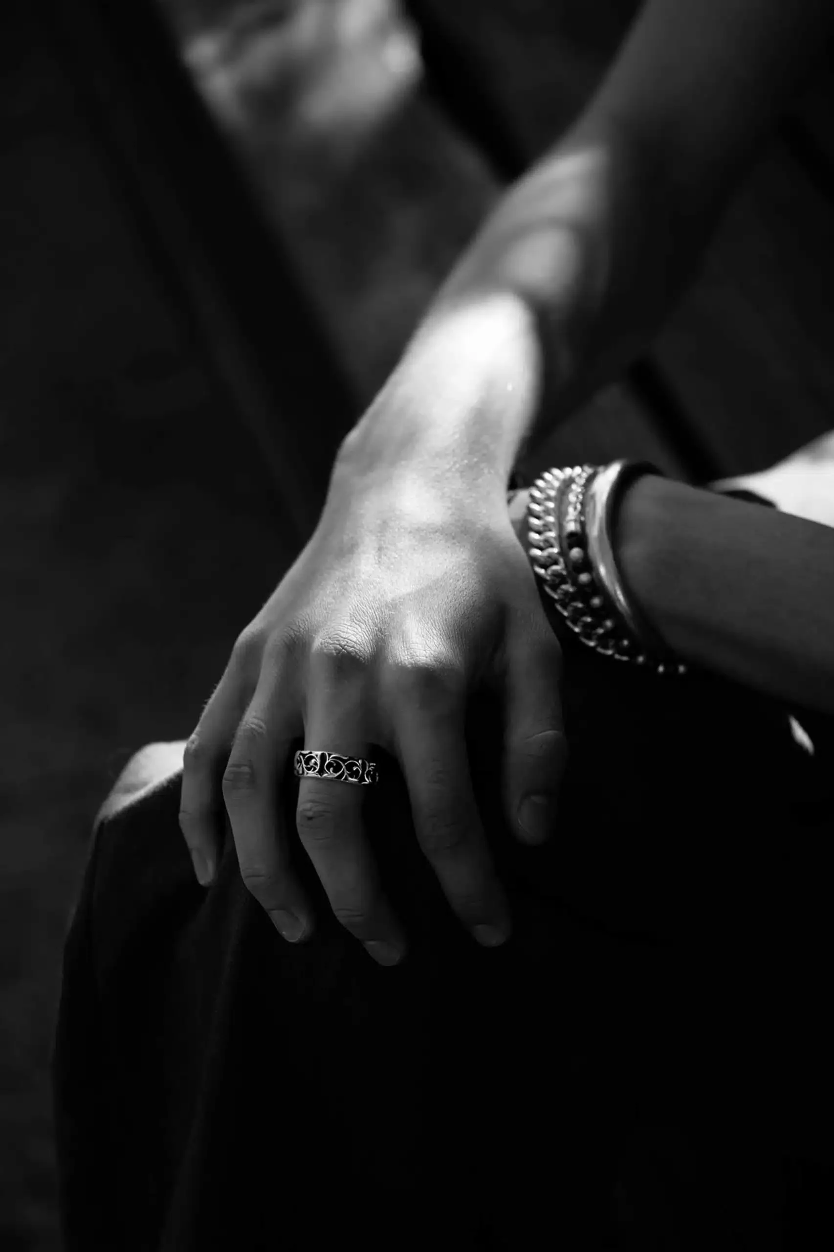 CHROME HEARTS ETERNITY VINE RING