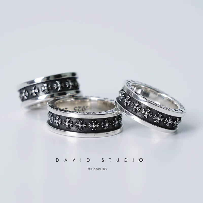 CHROME HEARTS TINY CH PLUS SPINNER RING