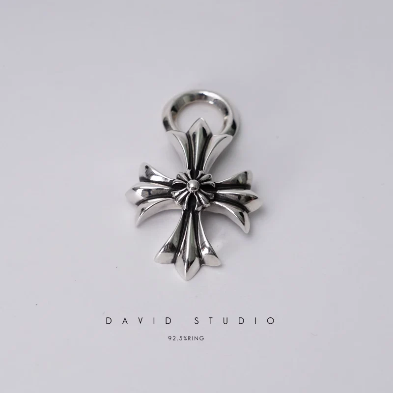CHROME HEARTS DOUBLE PLUS CHARM