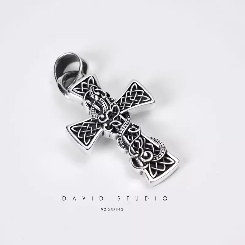 CHROME HEARTS CELTIC CROSS PENDANT