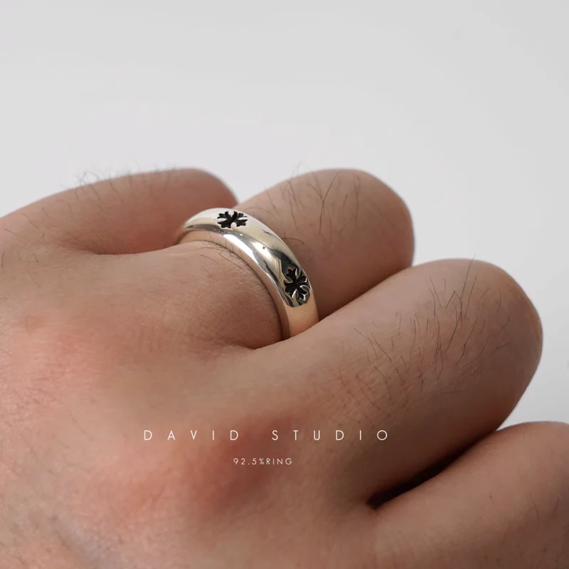 CHROME HEARTS CH PLUS BAND RING
