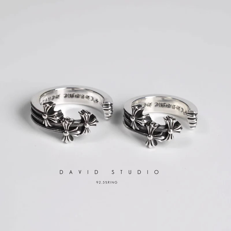 CHROME HEARTS CEMETERY HOOP RING